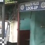 কসবা গণধর্ষণকাণ্ডে গ্রেফতার করা হল আরও একজনকে। রিপোর্ট অনুযায়ী, এবার সাউথ ক্যালকাটা ল কলেজের কসবা ক্যাম্পাসের নিরাপত্তারক্ষীকে গ্রেফতার করেছে পুলিশ। উল্লেখ্য, কলেজে গার্ডের ঘরেই নির্যাতিতার ওপর অকথ্য অত্যাচার চালানো হয়েছিল কয়েক ঘণ্টা ধরে। তবে এই ঘটনায় নিরাপত্তারক্ষীও সরাসরি জড়িত কি না, তা এখনও স্পষ্ট নয়।  
