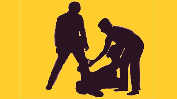 ‘ধর্ষক’ সেলফি তোলেনি, নিজেই ছবি তুলে মুখ এডিট করেন তরুণী, পুণে কাণ্ডে নয়া মোড়