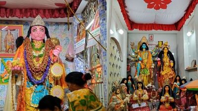 পাঠকদের প্রতি: প্রতিবেদনটি জ্যোতিষশাস্ত্রের গণনার ভিত্তিতে লেখা হয়েছে। এখানে লেখা সব কথা আগামী দিনে সত্য প্রমাণিত হবে, এমন দাবি করা হচ্ছে না। জ্যোতিষশাস্ত্র সংক্রান্ত কোনও প্রশ্ন বা কোনও সমস্যার সমাধানের জন্য পেশাদার জ্যোতিষীর সঙ্গে আলোচনা করার পরামর্শ দেওয়া হচ্ছে। পাঠকদের প্রতি: প্রতিবেদনটি জ্যোতিষশাস্ত্রের গণনার ভিত্তিতে লেখা হয়েছে। এখানে লেখা সব কথা আগামী দিনে সত্য প্রমাণিত হবে, এমন দাবি করা হচ্ছে না। জ্যোতিষশাস্ত্র সংক্রান্ত কোনও প্রশ্ন বা কোনও সমস্যার সমাধানের জন্য পেশাদার জ্যোতিষীর সঙ্গে আলোচনা করার পরামর্শ দেওয়া হচ্ছে।