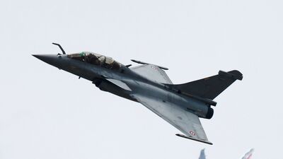 রাফালে যুদ্ধবিমান। (ছবিটি প্রতীকী, সৌজন্যে রয়টার্স)