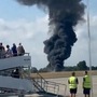লন্ডনেপ সাউথ এন্ড বিমানবন্দরে ভয়াবহ অগ্নিকাণ্ড। (X/@clashreport)