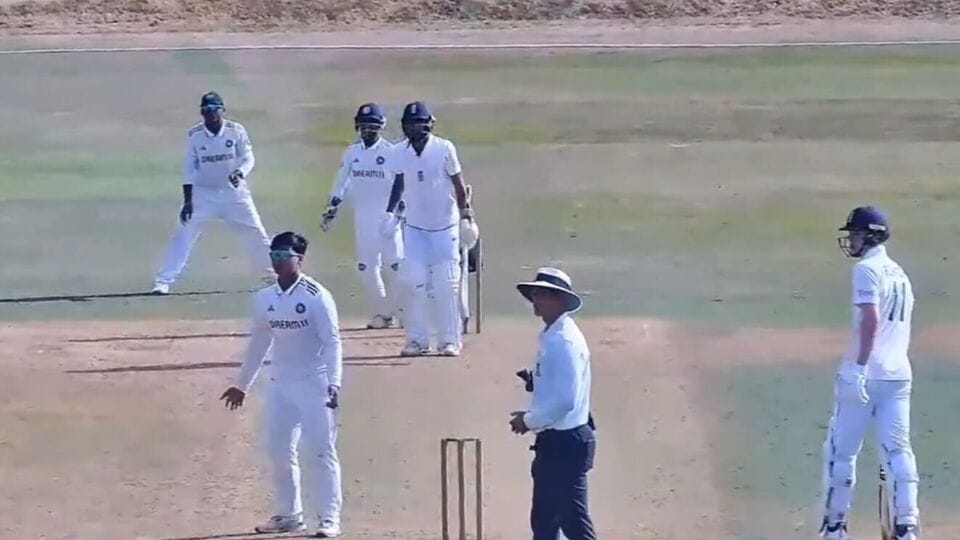 অল্পের জন্য জয় হাতছাড়া ভারতীয় যুব দলের। ছবি- ইসিবি ইউটিউব।