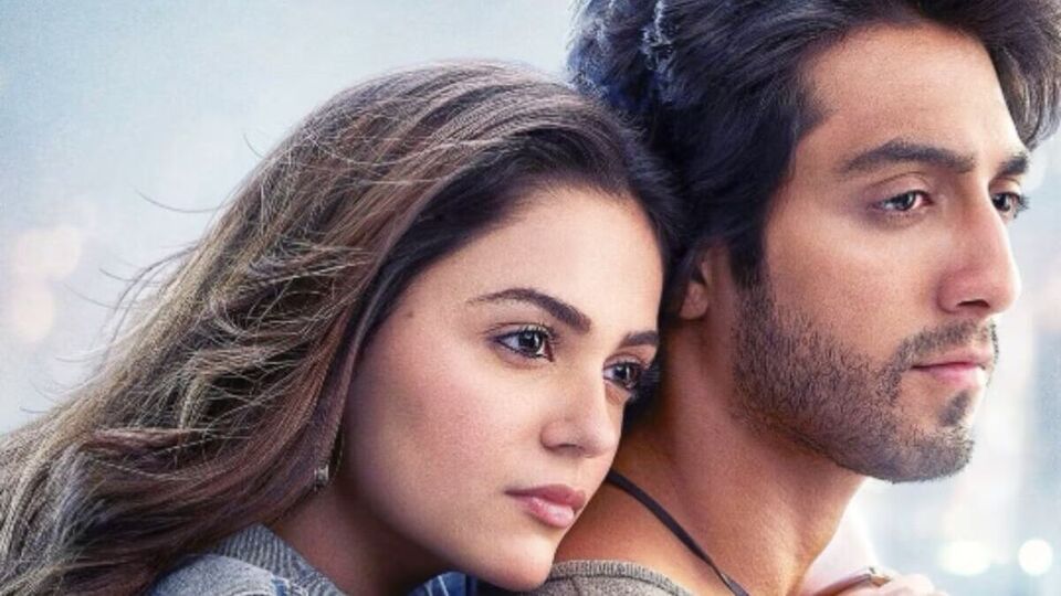 শোনা গিয়েছে, 'সাইয়ারা' ৬০ কোটি টাকা বাজেটে তৈরি করা হয়েছে। এই ছবিতে আহান পান্ডের অসাধারণ অভিনয়ের জন্য যথেষ্ঠ প্রশংসাও পেয়েছেন সকলের কাছ থেকে।