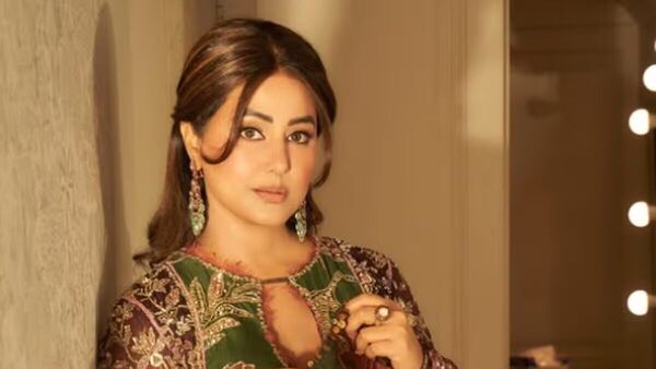 ক্যানসারের জন্য কাজ পাচ্ছেন না হিনা! ‘আমাকে দয়া করে ফোন করুন…’, বললেন নায়িকা ক্যানসারের জন্য কাজ পাচ্ছেন না হিনা! ‘আমাকে দয়া করে ফোন করুন…’, বললেন নায়িকা