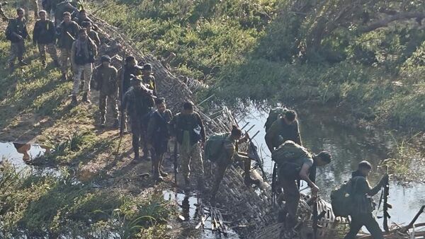 মাওবাদীদের পুঁতে রাখা IED বিস্ফোরণ! শহিদ ১ জওয়ান, আহত অনেকে, চাঞ্চব্য ছত্তিশগড়ে মাওবাদীদের পুঁতে রাখা IED বিস্ফোরণ! শহিদ ১ জওয়ান, আহত অনেকে, চাঞ্চব্য ছত্তিশগড়ে