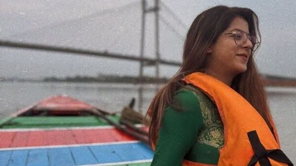 ‘হাতেগোনা কয়েকজনই আছে…’, উৎসবের মরশুমে অন্যরকম পোস্ট অলিভিয়ার