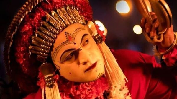 সাইয়ারাকে পিছনে ফেলল কান্তারা চ্যাপ্টার ১! কত আয় করল ১১ দিনে, সামনে শুধু ছাবা