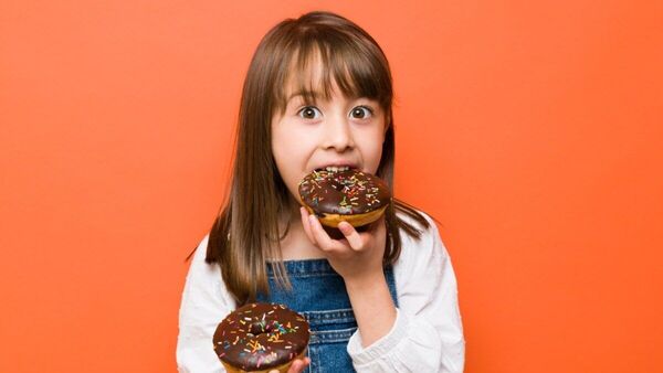 শিশুদের স্বাস্থ্যের জন্য বিষাক্ত এই ৫ খাবার, সতর্ক করলেন স্বাস্থ্য বিশেষজ্ঞরা শিশুদের স্বাস্থ্যের জন্য বিষাক্ত এই ৫ খাবার, সতর্ক করলেন স্বাস্থ্য বিশেষজ্ঞরা