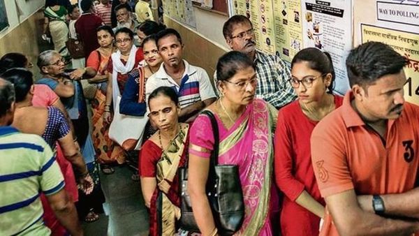 BJP candidate Akash Pandurang Fundkar is ahead in Khamgaon