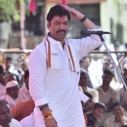 LIVE| With Pawar Saheb, don't spread rumours: Dhananjay Munde clears air