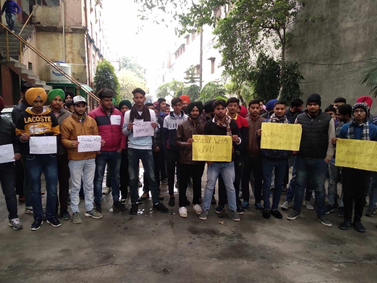 <p>Students protest in Amritsar</p>