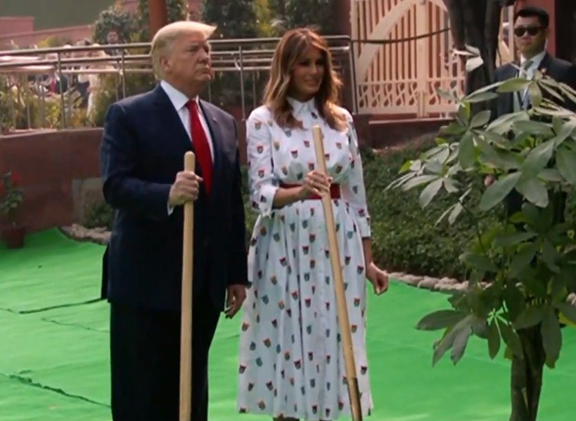 <p>Trump and First Lady plant tree at Rajghat</p>
