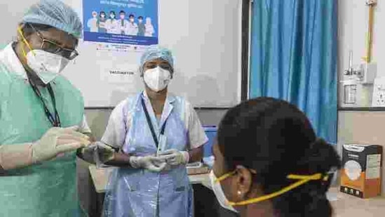 The vaccination drive might begin Wednesday onwards, HT had reported on Friday. (Pratham Gokhale/HT Photo) The vaccination drive might begin Wednesday onwards, HT had reported on Friday. (Pratham Gokhale/HT Photo)