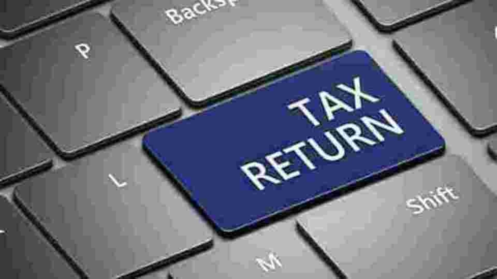 ITR filing last date January 10, over 1.2 lakh returns filed in an hour -  Hindustan Times