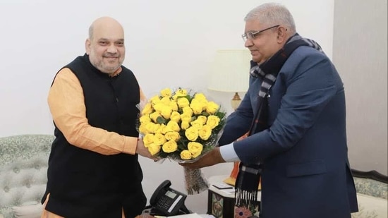 After the meeting, Dhankhar told the media that the 2018 panchayat polls and 2019 Lok Sabha elections in Bengal were marked by violence and people apprehend a similar scenario in the assembly polls due soon. (TWITTER).