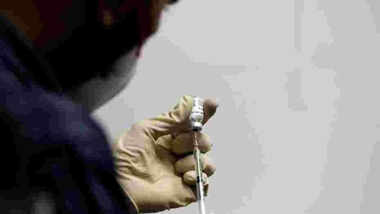 Data of more than 190,000 health workers - belonging to both government and private sectors - has been uploaded on the CoWIN portal, which was formed by the central government for monitoring the delivery of Covid-19 vaccines.(Reuters file photo) Data of more than 190,000 health workers - belonging to both government and private sectors - has been uploaded on the CoWIN portal, which was formed by the central government for monitoring the delivery of Covid-19 vaccines.(Reuters file photo)