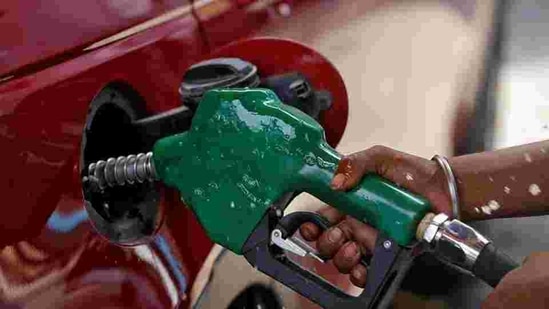 Gasoline consumption last month rose 9.3% year-on-year, the highest since May 2019, on increased use of personal vehicles.(Reuters) Gasoline consumption last month rose 9.3% year-on-year, the highest since May 2019, on increased use of personal vehicles.(Reuters)
