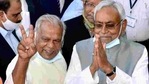 Jitan Manjhi with Nitish Kumar after NDA won the Bihar elections last year.(PTI Photo) Jitan Manjhi with Nitish Kumar after NDA won the Bihar elections last year.(PTI Photo)