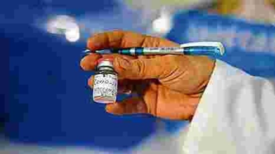 Hoping that distribution of the vials to other districts may begin shortly after it arrives, or on Wednesday, the official said all "transportation has been arranged".(HT_PRINT) Hoping that distribution of the vials to other districts may begin shortly after it arrives, or on Wednesday, the official said all "transportation has been arranged".(HT_PRINT)