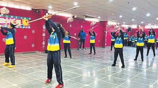 Students participating in the 11th district-level wushu championship.(HT) Students participating in the 11th district-level wushu championship.(HT)