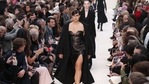 The Fédération de la Haute Couture et de la Mode has told luxury houses they won't be allowed to invite guests this season, after instruction by police.(Associated Press) The Fédération de la Haute Couture et de la Mode has told luxury houses they won't be allowed to invite guests this season, after instruction by police.(Associated Press)