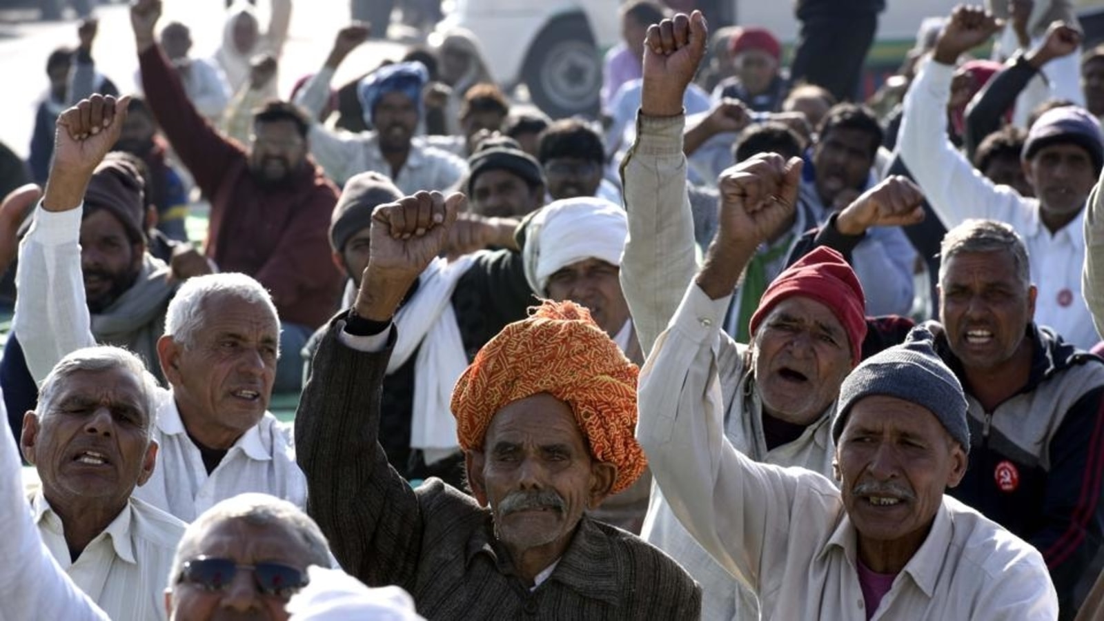 Farmers’ protests: SC to deliver order on farm laws today | Latest News ...