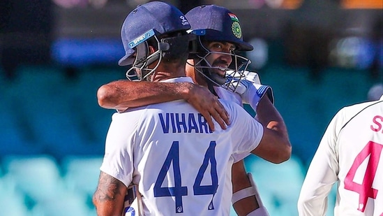 R Ashwin and Hanuma Vihari congratulating each other after saving the third Test against Australia at the Sydney Cricket Ground(Twitter)
