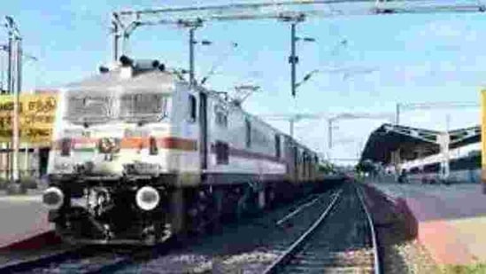 The Railway Board is the apex body of the Indian Railways which reports to the Parliament via the ministry of railways. It will now consist of four members and chairperson.(fFile photo for representation)