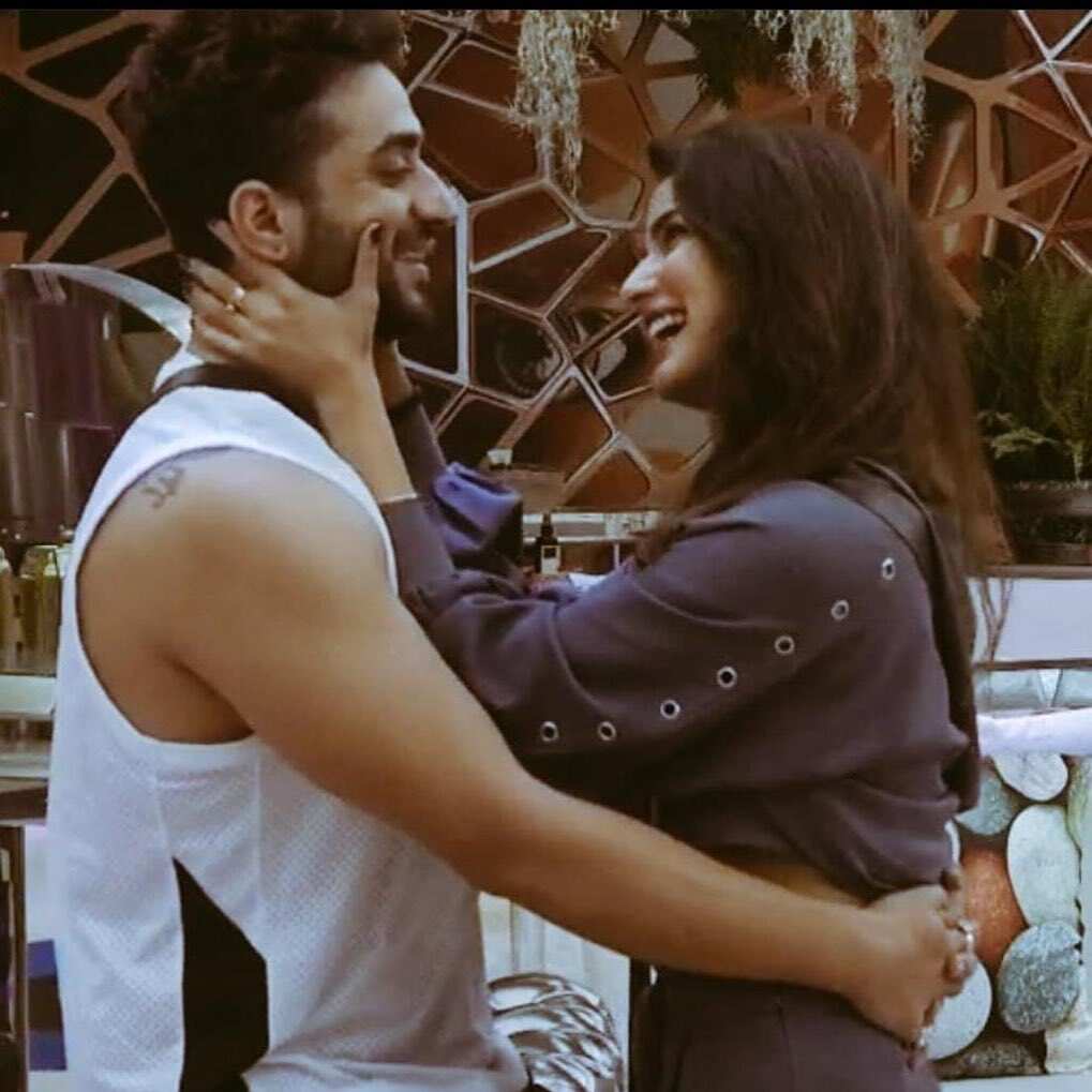 Jasmin Bhasin and Aly Goni in Bigg Boss 14. Jasmin Bhasin and Aly Goni in Bigg Boss 14.
