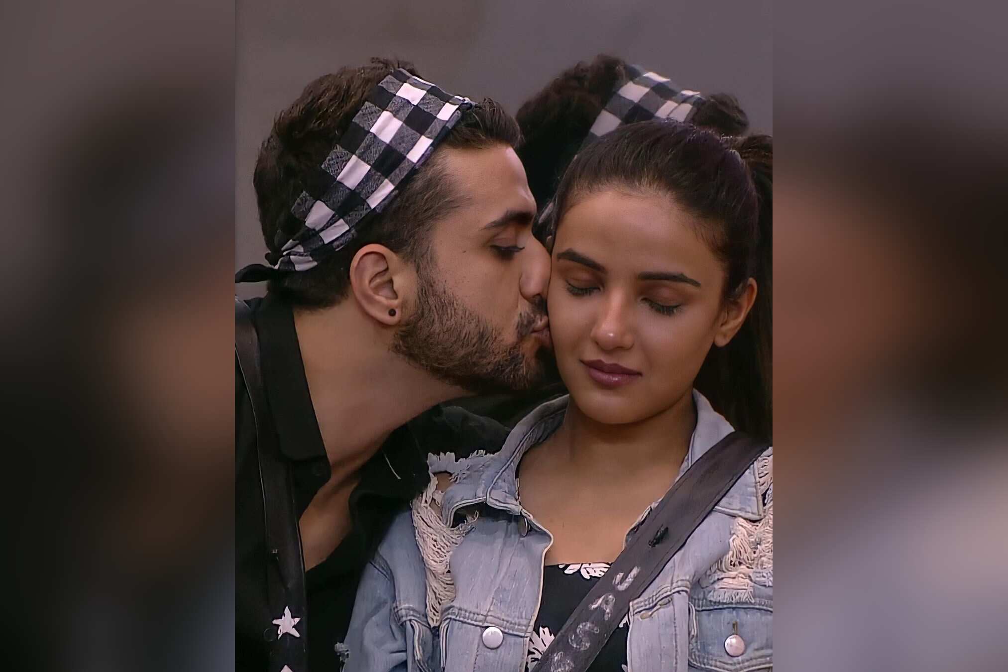 Jasmin Bhasin and Aly Goni on Bigg Boss 14. Jasmin Bhasin and Aly Goni on Bigg Boss 14.