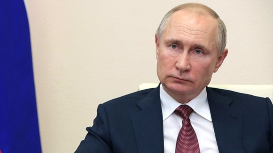 "Thank God our vaccine does not require extreme conditions during transportation," Putin said. (AFP) "Thank God our vaccine does not require extreme conditions during transportation," Putin said. (AFP)