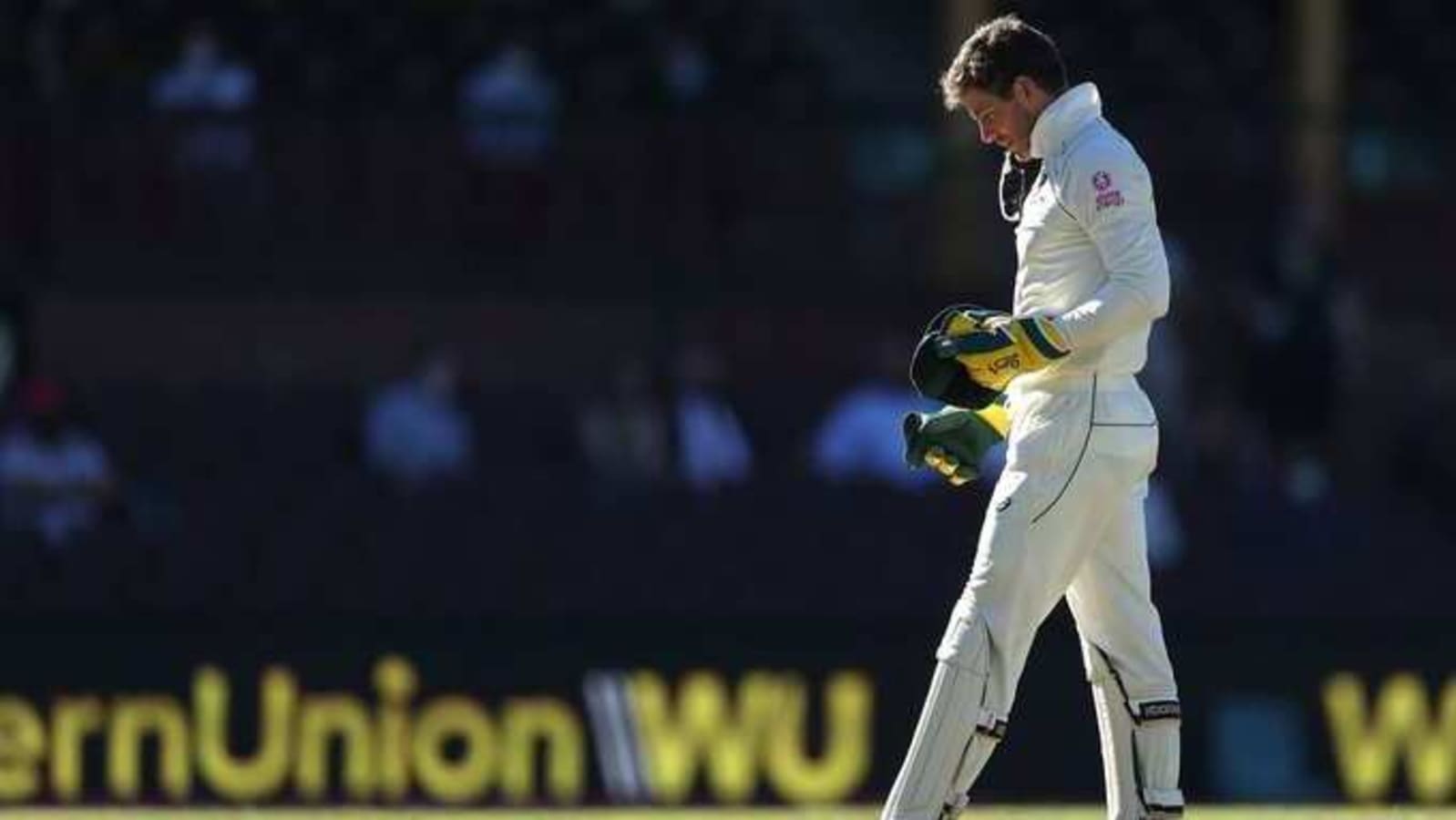 You Don T Need To Be Talking You Need To Be Thinking Ian Chappell Advises Paine To Shut Up And Get On With The Job Cricket Hindustan Times