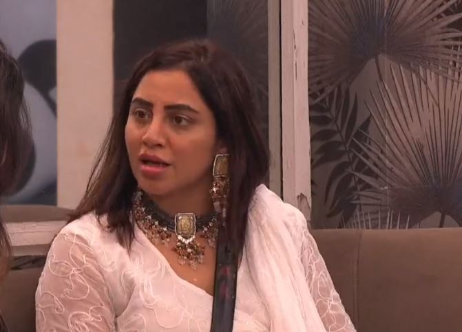 Arshi Khan in Bigg Boss 14 house. (Colors)