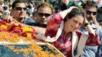 Priyanka Vadra during an election campaign for her mother and Congress president Sonia Gandhi in Rae Bareli.(File Photo/Representational use)