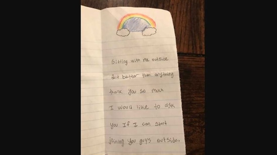 The image shows the letter the kid received after his helpful gesture.(Twitter/@KahlonRav)