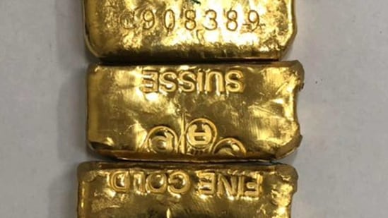 As per the statement, on extraction 722 grams of gold worth <span class='webrupee'>₹</span>36.52 lakhs were recovered and seized under the Customs Act.(Hindustan Times Archives/Photo for Representational Purposes)