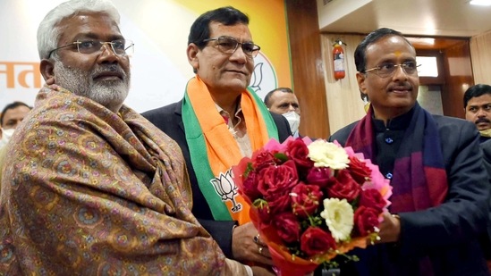 Ex IAS Arvind Kumar Sharma (Gujarat cadre) joins BJP in the presence of state president Swatantra Dev Singh and deputy CM Dr Dinesh Sharma at party office, in Lucknow on Thursday. ((ANI Photo)) Ex IAS Arvind Kumar Sharma (Gujarat cadre) joins BJP in the presence of state president Swatantra Dev Singh and deputy CM Dr Dinesh Sharma at party office, in Lucknow on Thursday. ((ANI Photo))