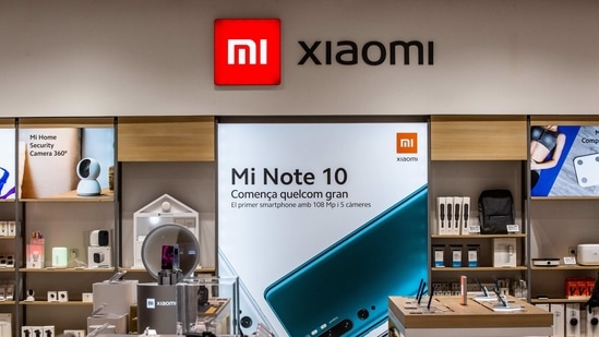 Xiaomi Corp. smartphones and tech products on display inside the AliExpress plaza retail store, operated by Alibaba Group Holding Ltd., in Barcelona, Spain(Bloomberg) Xiaomi Corp. smartphones and tech products on display inside the AliExpress plaza retail store, operated by Alibaba Group Holding Ltd., in Barcelona, Spain(Bloomberg)