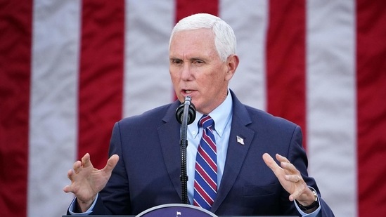 The outgoing vice president said that the transfer of power must be done in a way that is consistent with US traditions and that "gives honor to the American people."(AFP)
