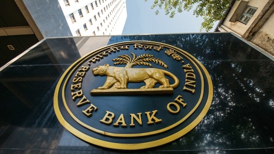 Rbi Drains ₹2 Trillion In A Bid To Nudge Shorter Rates Higher 