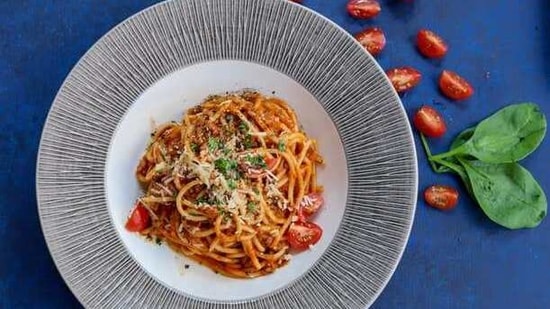 Star chef breaks the rules with a one-hour Bolognese sauce