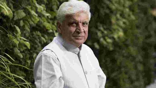 Poet and screenwriter, Javed Akhtar feels awkward to cut cakes on his birthday. (AP)