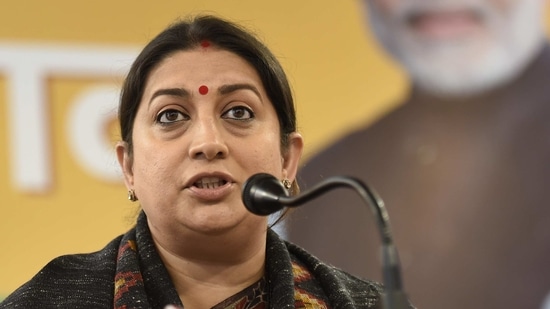 Vartika Singh had alleged that Vijay Gupta and Rajnish Singh, the two ''aides'' of the Union minister, initially demanded <span class='webrupee'>₹</span>1 crore from her and then brought the amount down to <span class='webrupee'>₹</span>25 lakh.(Sanjeev Verma / Hindustan Times) Vartika Singh had alleged that Vijay Gupta and Rajnish Singh, the two ''aides'' of the Union minister, initially demanded <span class='webrupee'>₹</span>1 crore from her and then brought the amount down to <span class='webrupee'>₹</span>25 lakh.(Sanjeev Verma / Hindustan Times)