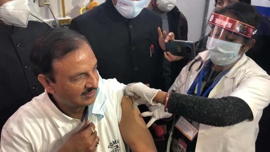 BJP MP Sharma got vaccinated at his Kailash Hospital in Noida Sector 27 at 11am. (Image via Twitter)