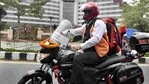 The ambu-bikes are equipped with kits, three beacons - two in front, one at the rear - a a siren and a GPS-enabled tablet.(Sonu Mehta/HT Photo) The ambu-bikes are equipped with kits, three beacons - two in front, one at the rear - a a siren and a GPS-enabled tablet.(Sonu Mehta/HT Photo)