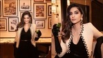 Sonam Kapoor's sizzling look in black velvet dress is date night fashion inspo(Instagram/sonamkapoor) Sonam Kapoor's sizzling look in black velvet dress is date night fashion inspo(Instagram/sonamkapoor)
