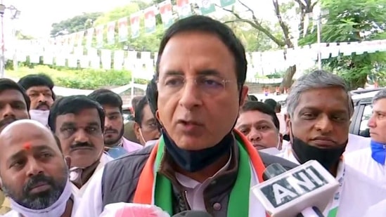 Congress leader Randeep Surjewala speaks to media in this file photo in New Delhi.(ANI) Congress leader Randeep Surjewala speaks to media in this file photo in New Delhi.(ANI)
