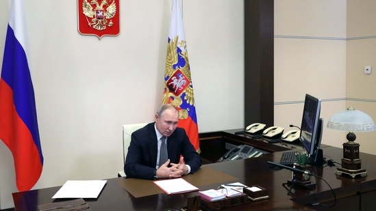 Russian President Vladimir Putin chairs a Security Council meeting via a videoconference at the Novo-Ogaryovo state residence outside Moscow on January 15, 2021. (Photo by Mikhail KLIMENTYEV / SPUTNIK / AFP)(AFP) Russian President Vladimir Putin chairs a Security Council meeting via a videoconference at the Novo-Ogaryovo state residence outside Moscow on January 15, 2021. (Photo by Mikhail KLIMENTYEV / SPUTNIK / AFP)(AFP)