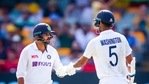 India's Washington Sundar (R) is congratulated by Shardul Thakur (L) after reaching his half century during day three of the fourth cricket Test match between Australia and India at the Gabba in Brisbane on January 17, 2021. (Photo by Patrick HAMILTON / AFP) / -- IMAGE RESTRICTED TO EDITORIAL USE - STRICTLY NO COMMERCIAL USE --(AFP) India's Washington Sundar (R) is congratulated by Shardul Thakur (L) after reaching his half century during day three of the fourth cricket Test match between Australia and India at the Gabba in Brisbane on January 17, 2021. (Photo by Patrick HAMILTON / AFP) / -- IMAGE RESTRICTED TO EDITORIAL USE - STRICTLY NO COMMERCIAL USE --(AFP)