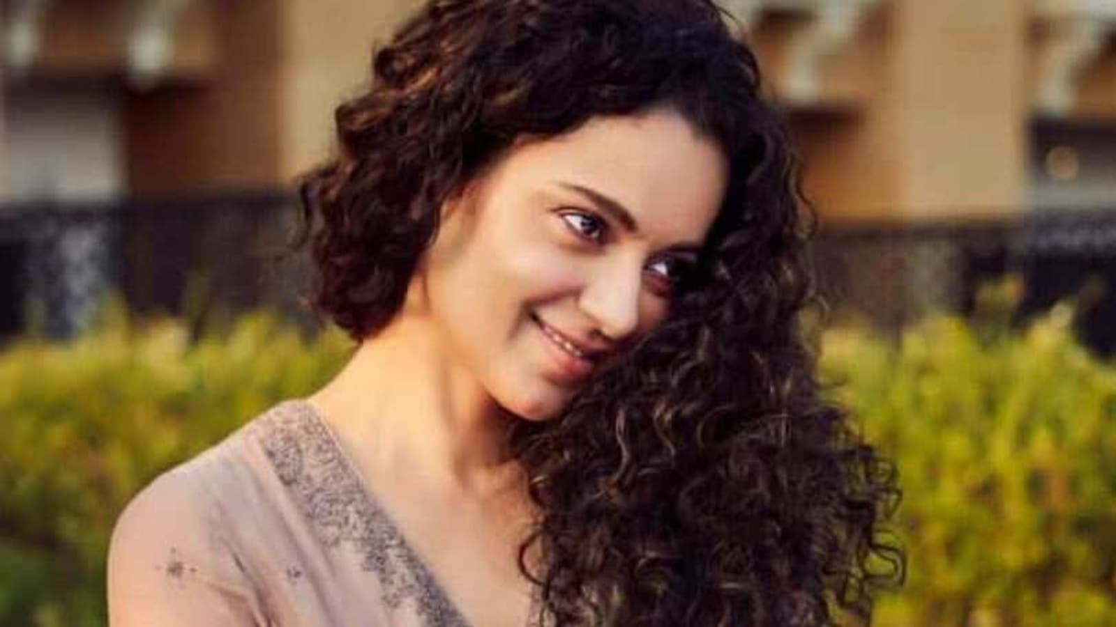 Kangana Ranaut reveals the worst thing about being an actor 'apart from nepotism and movie mafia' | Bollywood - Hindustan Times